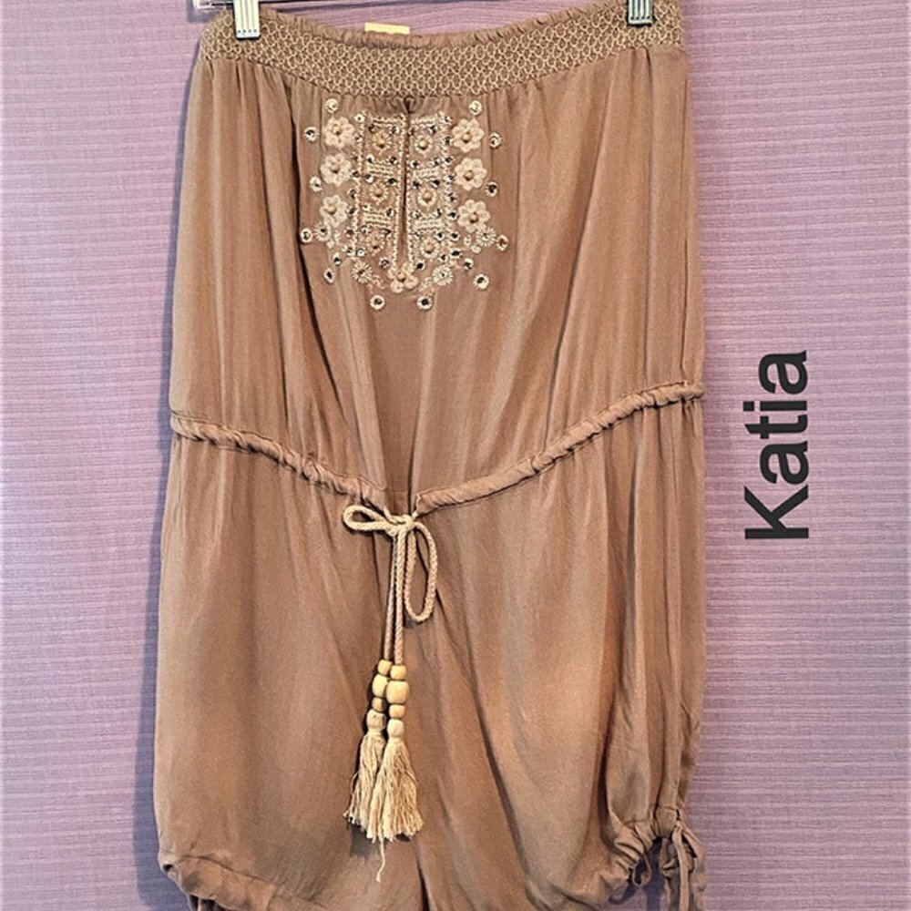 NWT Katia Bead/Crystal American Indian Shorts One
